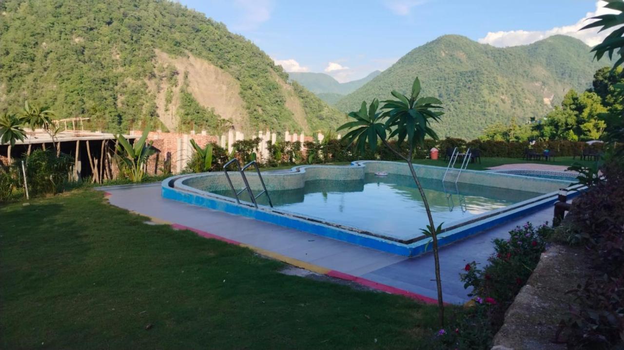 Snow Tiger Resorts Rishīkesh Εξωτερικό φωτογραφία